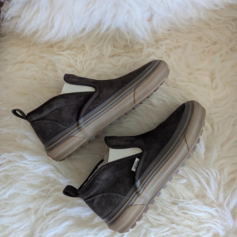 Vans Brown Suede Sherpa Lined Slip-On Shoes - Picture 6 of 10